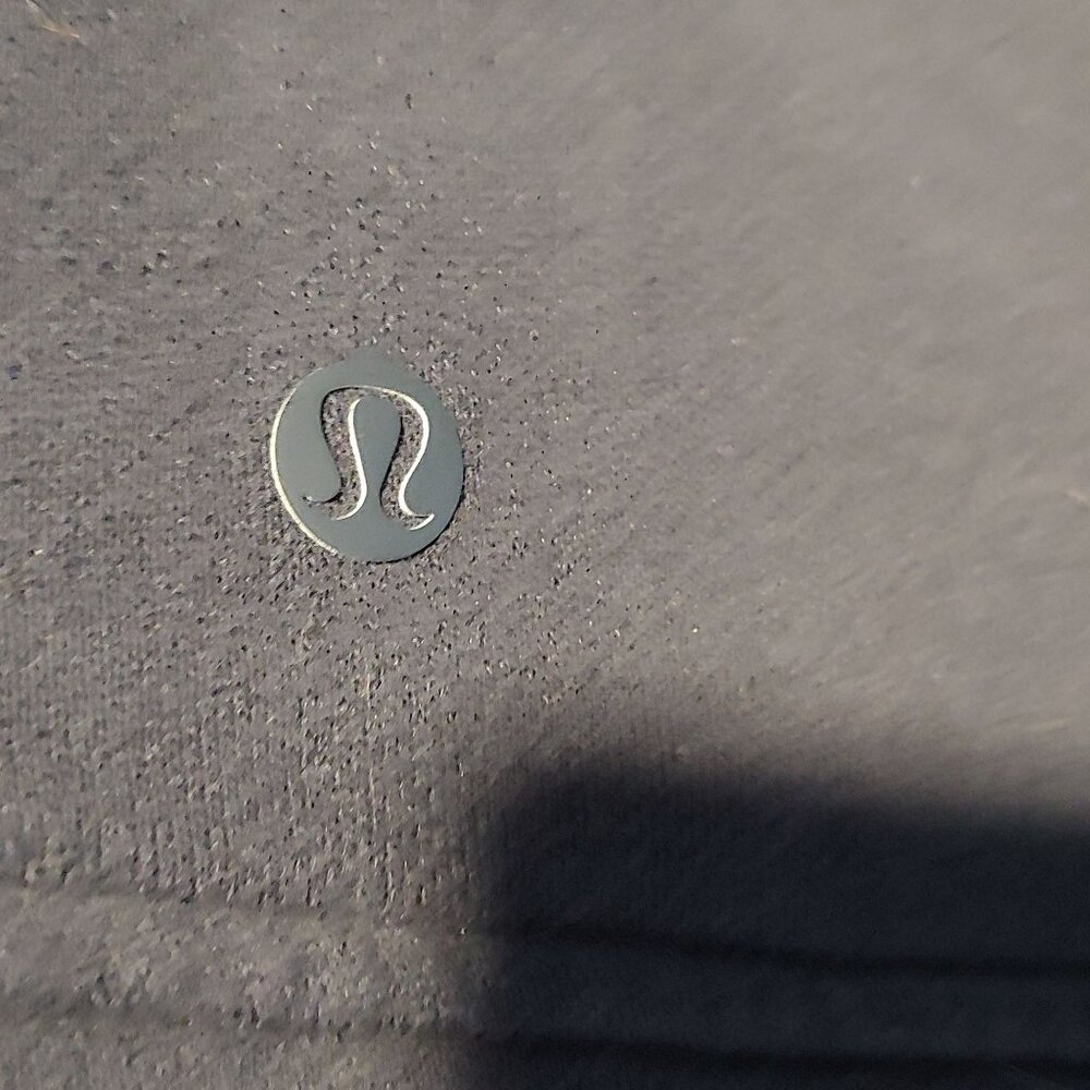 Lululemon Fleece Be True Hoodie jacket in the color Inkwell 9 Athleisure. - Picture 10 of 11